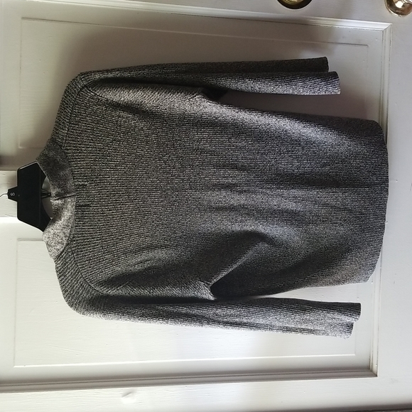 Ladies  sweater, XL - Picture 4 of 5